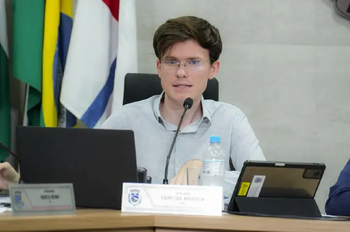 Câmara aprova criação do Dia Municipal da Juventude em Palotina