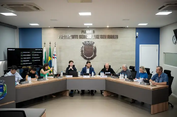Câmara de Palotina aprova projetos e dá andamento a novas propostas durante sessão