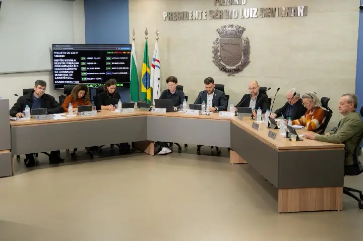 Câmara de Palotina aprova projetos voltados à gestão pública, assistência social, saúde, proteção animal e desenvolvimento comunitário