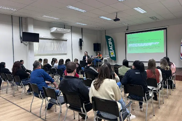 COMÉRCIO - 50ª Feira Ponta de Estoque promete grandes descontos e atrações em Palotina