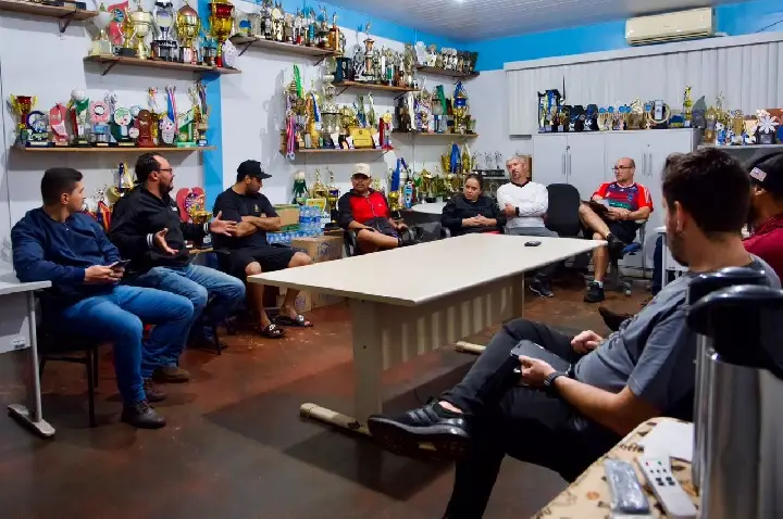 Congresso técnico reúne representantes e dá início aos preparativos do Campeonato Municipal de Futsal