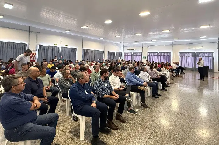 C.Vale reúne 160 produtores em Assis Chateaubriand