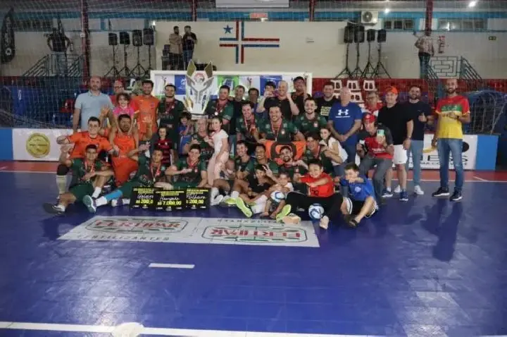 Equipe Beto Martelinho é campeã da Copa Kaiser de Futsal Municipal/Troféu Guido Engler