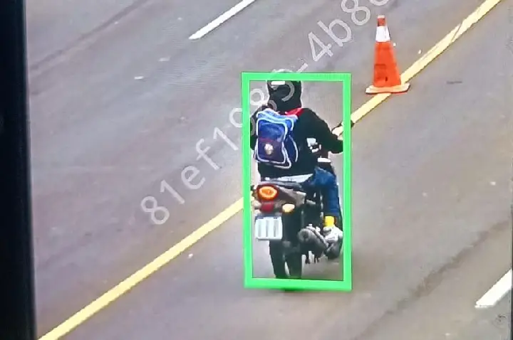 Inteligência artificial ajuda PM a recuperar moto furtada e prender suspeito do crime aqui no Paraná