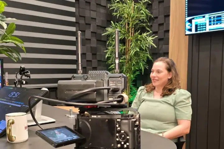 Podcast Santo de Casa Faz Milagre Sim com a pediatra Leonara Centenaro