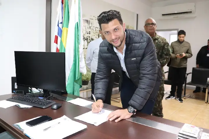 Prefeito Rodrigo Ribeiro assume presidência da Junta de Serviço Militar de Palotina