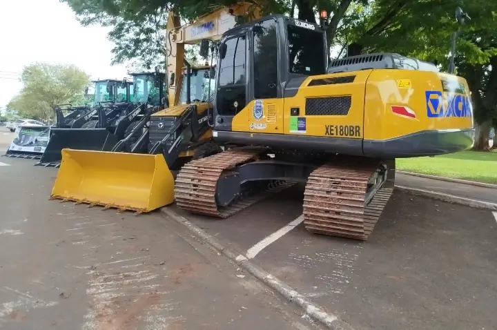 Prefeitura de Palotina recebe novas máquinas para reforçar serviços urbanos e rurais