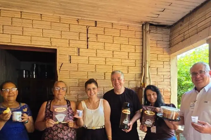 PROMOÇÃO CAFÉ DA TARDE COM HIPERMERCADO C.VALE E CAFÉ JESUÍTAS