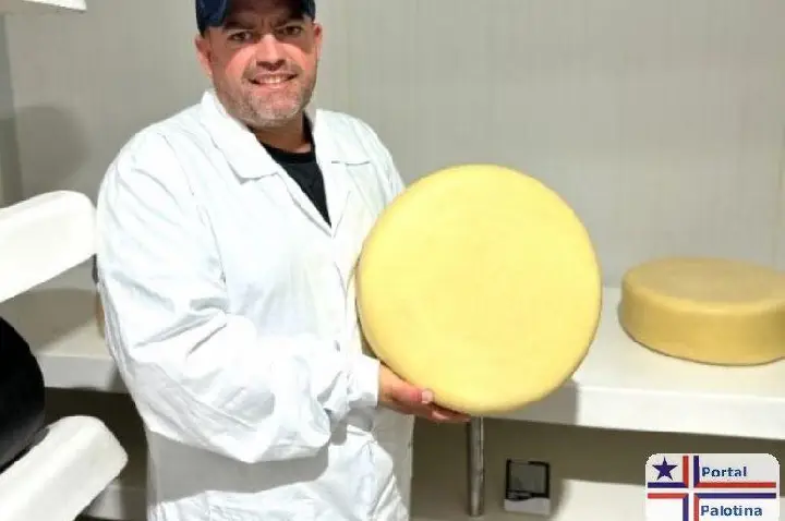 Queijo Pérola Negra da granja Santo Expedito de São Camilo Palotina é selecionado para representar a produção regional na Agroleite 2025