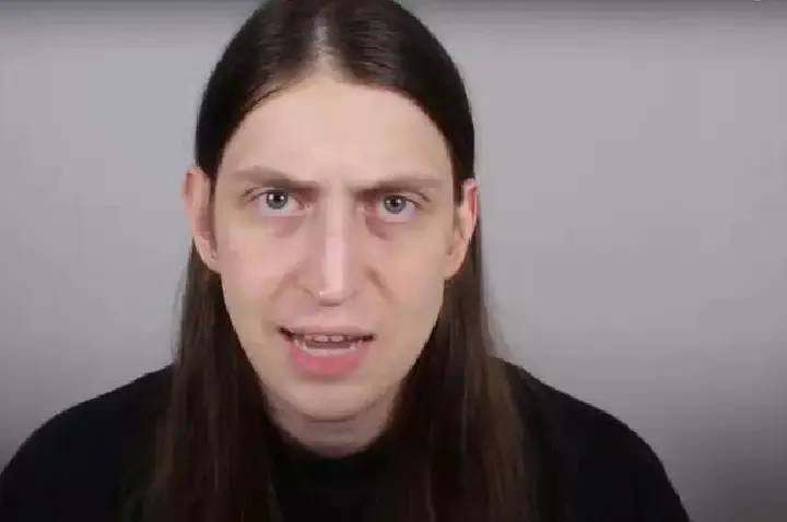 Quem é Felca, youtuber que revelou 'adultização' promovida por Hytalo Santos?