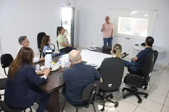 Reunião define próximos passos para o Plano Diretor do Parque de Exposição em Palotina