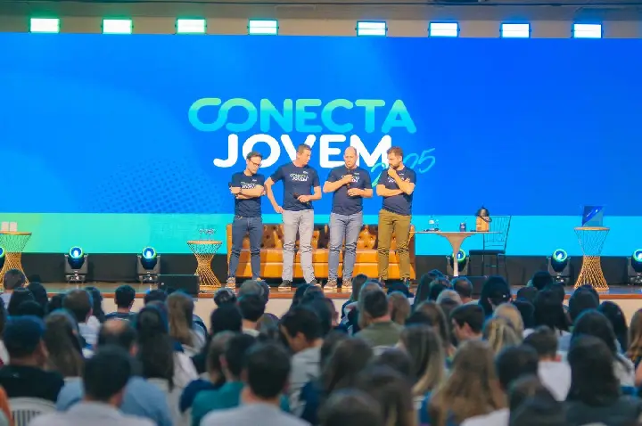 Sucessão familiar atrai mais de 600 jovens em evento da C.Vale