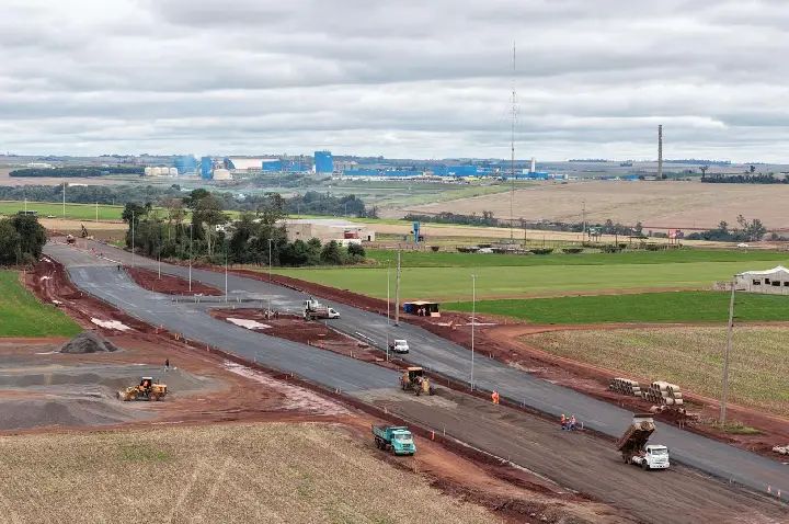 Um ano após retomada, obras de contorno viário estão em 66%