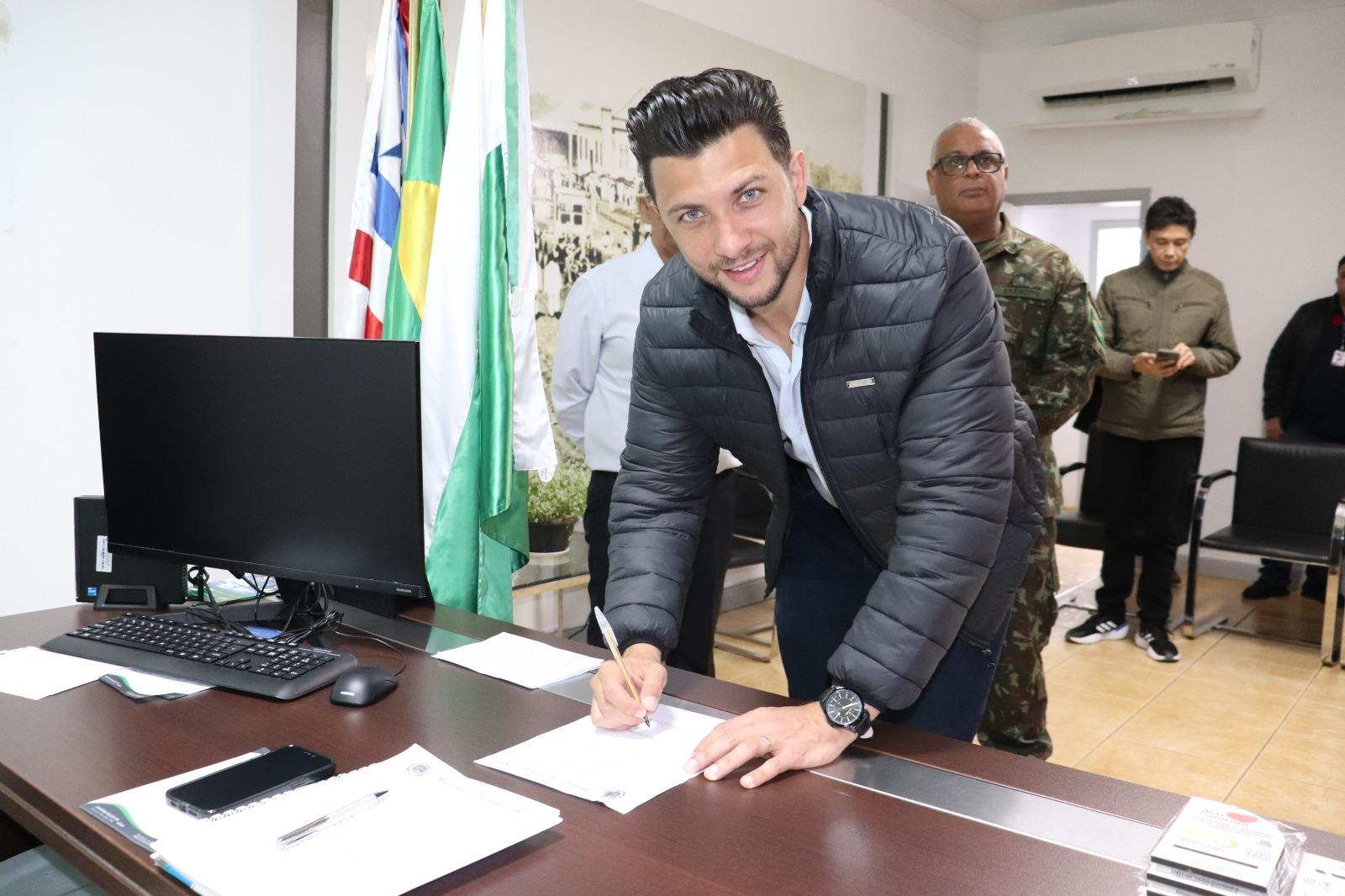 Prefeito Rodrigo Ribeiro assume presidência da Junta de Serviço Militar de Palotina