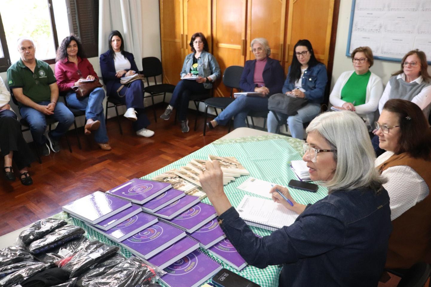 Educação promove encontro de integração com escolas estaduais e particulares em Palotina