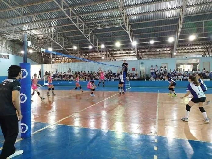 Palotina sedia etapa da Copa Integração de Voleibol Feminino