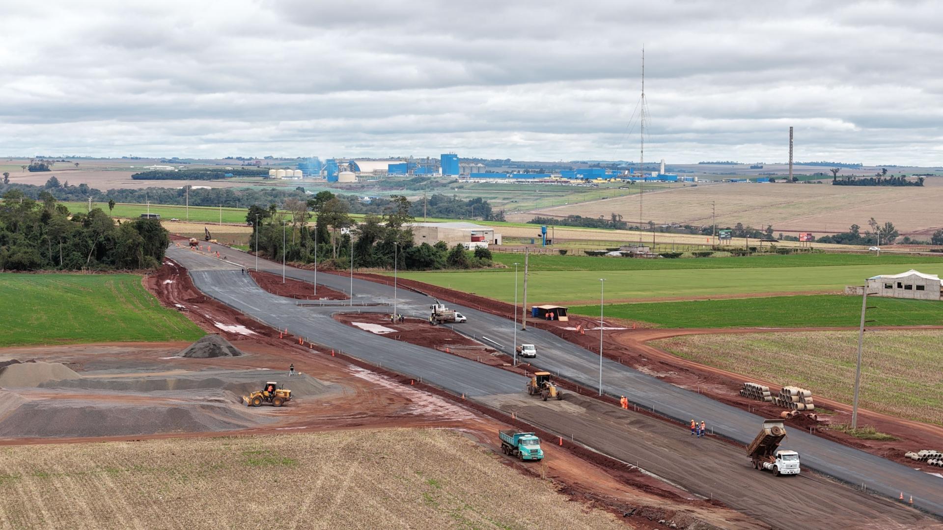 Um ano após retomada, obras de contorno viário estão em 66%