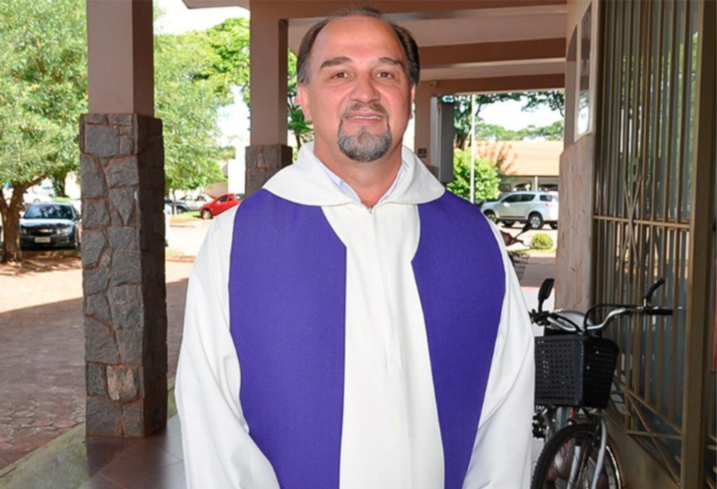 Câmara de Palotina concede Título de Cidadão Honorário ao Padre José Battisti