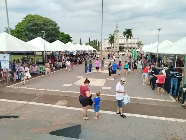 Feira Ponta de Estoque movimenta milhares de pessoas em Palotina