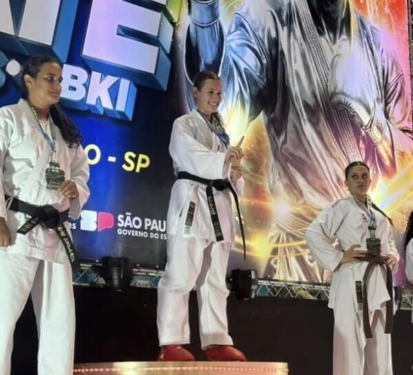 Atletas de Palotina conquistam destaque no Troféu Brasil de Karatê em São Paulo