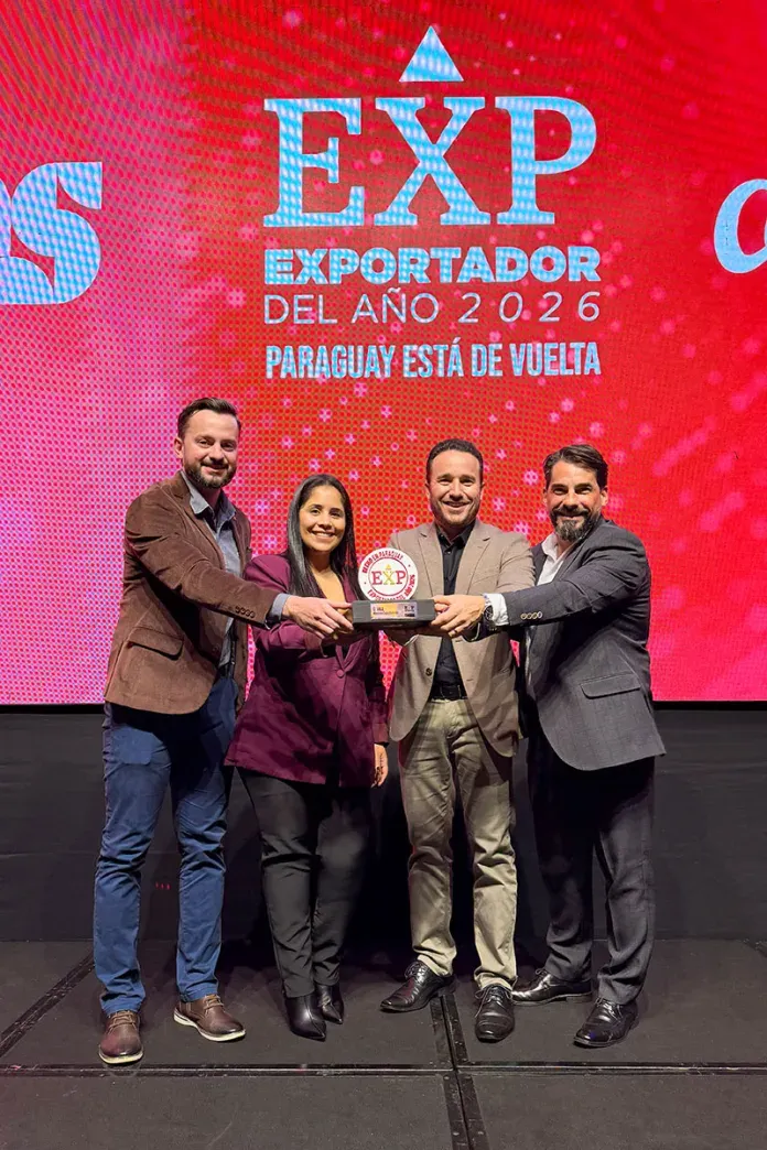 C.Vale recebe prêmio destaque por estar entre os maiores exportadores do Paraguai