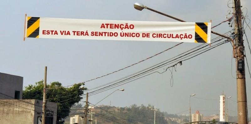Atenção Motoristas: Ruas Pioneiro Avelino Pozzan e Padre Vitorino Roggia terão sentido único de circulação