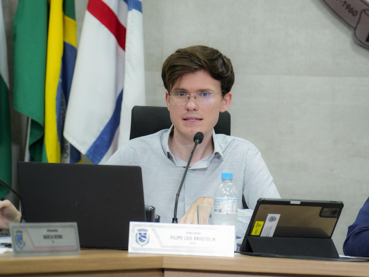 Câmara aprova criação do Dia Municipal da Juventude em Palotina