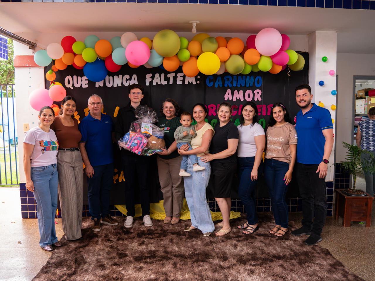 Câmara Municipal realiza entrega de brinquedos arrecadados em campanha aos CMEIs de Palotina