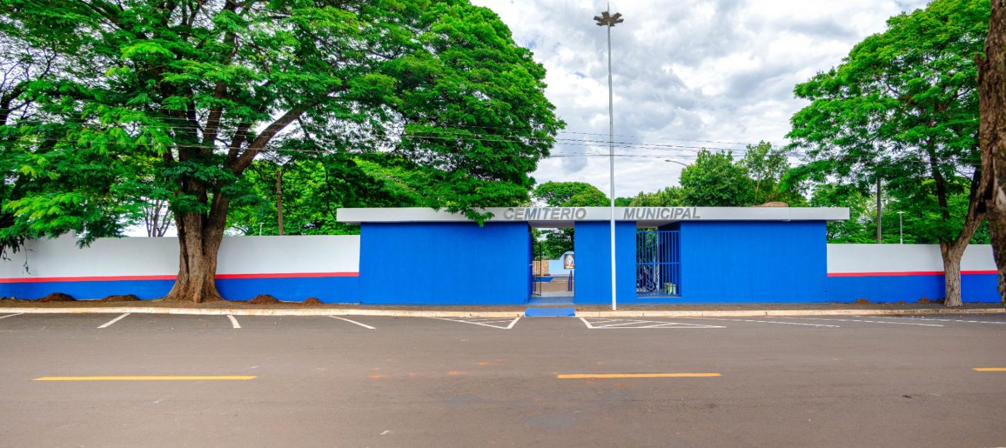 Prefeitura realiza melhorias no Cemitério Municipal em preparação para o Dia de Finados